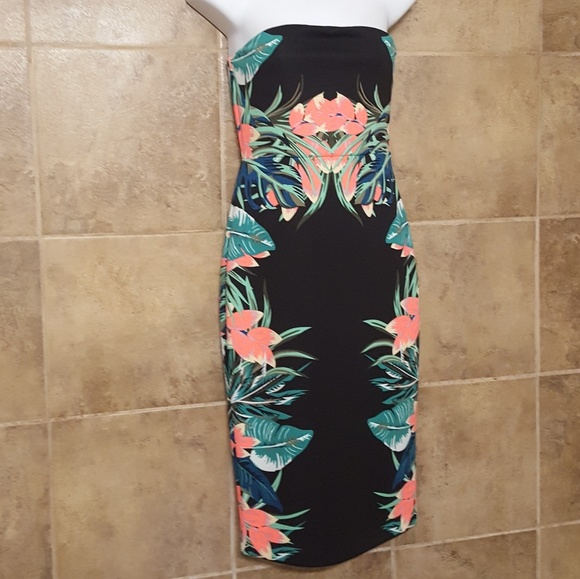 Express Floral Dress 4 - Picture 2 of 6